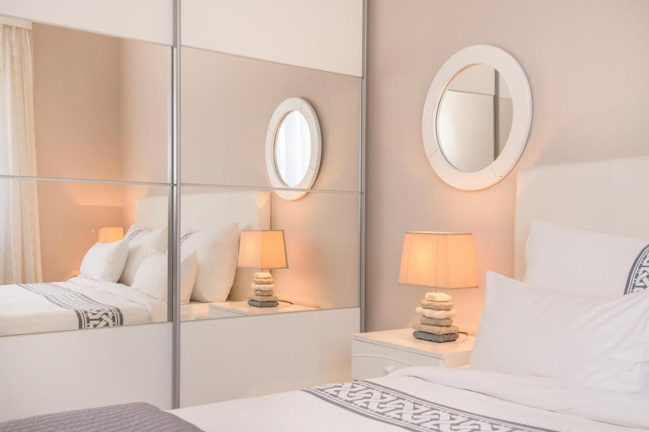 Apartments Dora Пореч Екстериор снимка